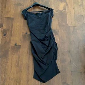 Nicole Miller stretchy for awesome curves